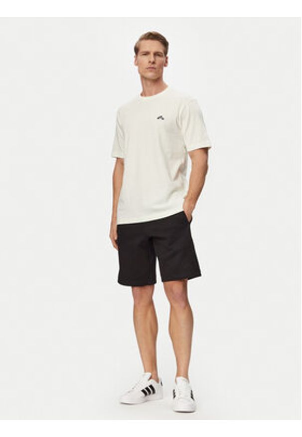Adidas - adidas T-Shirt Summer Slides Sport Graphic JZ5000 Biały Regular Fit. Kolor: biały. Materiał: bawełna. Styl: sportowy