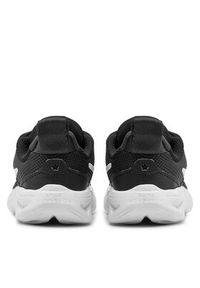 Nike Sneakersy Star Runner 4 Nn (TD) DX7616 001 Czarny. Kolor: czarny. Materiał: materiał #5