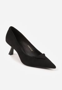 Born2be - Czarne Czółenka VICES na Kaczuszce z Trójkątną Aplikacją na Nosku Zenia. Okazja: na co dzień. Kolor: czarny. Materiał: jeans. Wzór: aplikacja. Obcas: na szpilce. Styl: casual, elegancki, klasyczny. Wysokość obcasa: średni #8