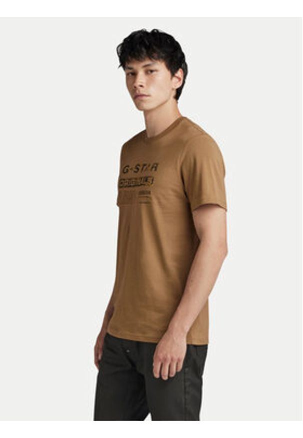 G-Star RAW - G-Star Raw T-Shirt Distressed D24420-336-7172 Brązowy Slim Fit. Kolor: brązowy. Materiał: bawełna