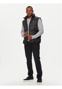Calvin Klein Jeans Bezrękawnik Essentials J30J325901 Czarny Regular Fit. Kolor: czarny. Materiał: syntetyk. Długość rękawa: bez rękawów