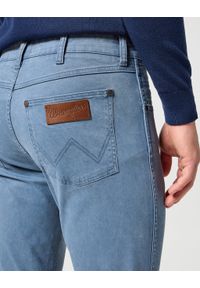 Wrangler - WRANGLER MĘSKIE SPODNIE JEANSOWE LARSTON GRISAILLE 112356818