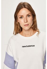 New Balance - Bluza. Typ kołnierza: bez kaptura. Kolor: biały. Materiał: bawełna, materiał, dzianina, elastan, poliester. Wzór: nadruk #2