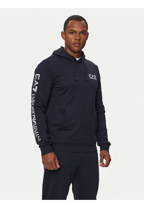 EA7 Emporio Armani Bluza 7M000569 AF13512 MB149 Granatowy Regular Fit. Kolor: niebieski. Materiał: bawełna