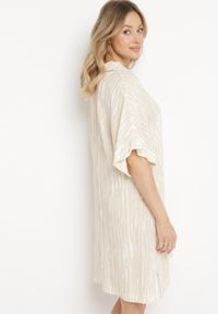 Born2be - Beżowa Sukienka z Bawełny i Lnu z Kołnierzykiem Bumstolia. Okazja: na co dzień. Typ kołnierza: dekolt w kształcie V. Kolekcja: plus size. Kolor: beżowy. Materiał: bawełna, len. Typ sukienki: proste, dla puszystych. Styl: casual #7