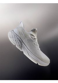 4f - 4F Niskie sneakersy Velocore E-knit męskie - białe 42. Kolor: biały. Materiał: guma, dzianina. Szerokość cholewki: normalna #1
