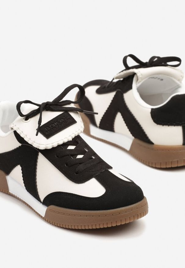 Born2be - Czarno-Beżowe Sneakersy Tenisówki z Ozdobnym Językiem Alaviela. Okazja: na co dzień. Kolor: czarny. Materiał: jeans. Wzór: aplikacja