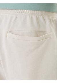 TOMMY HILFIGER - Tommy Hilfiger Szorty materiałowe Essential MW0MW37240 Écru Regular Fit. Materiał: bawełna #3