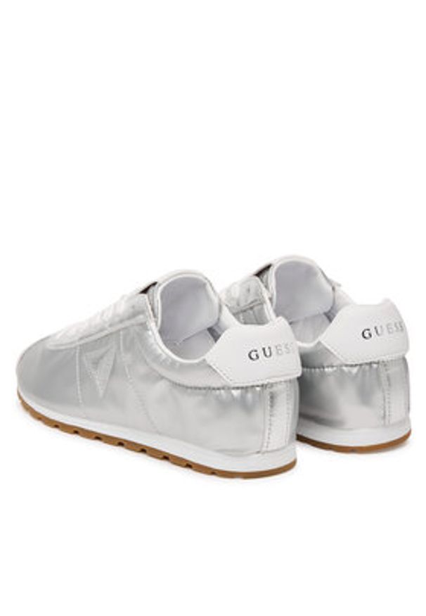 Guess Sneakersy FLPTH2 FAM12 Srebrny. Kolor: srebrny. Materiał: skóra