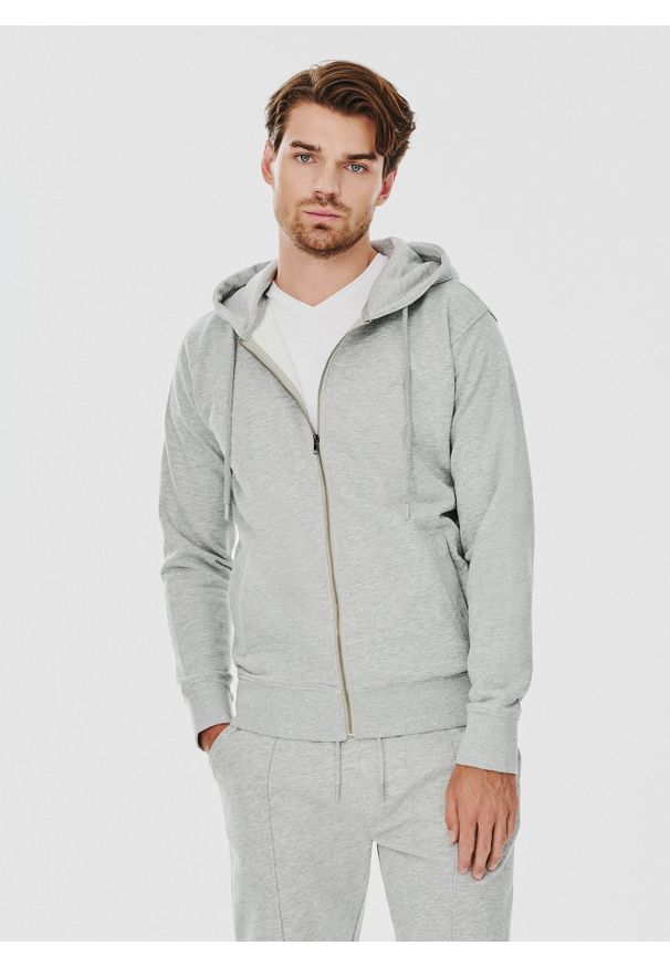 Pako Lorente - Rozpinana bluza dresowa w szarym kolorze. Okazja: na co dzień. Typ kołnierza: kaptur. Kolor: szary. Materiał: dresówka. Wzór: gładki. Styl: casual