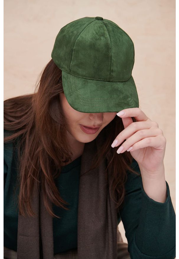 blue shadow - Czapka Dżokejka Khaki. Kolor: brązowy. Materiał: wiskoza