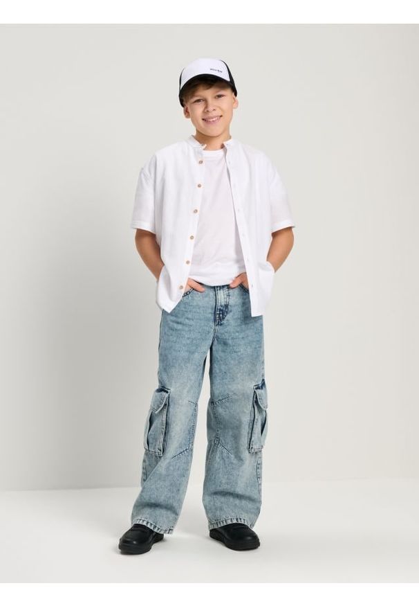 Sinsay - Koszula z domieszką lnu - biały. Kolor: biały. Materiał: len