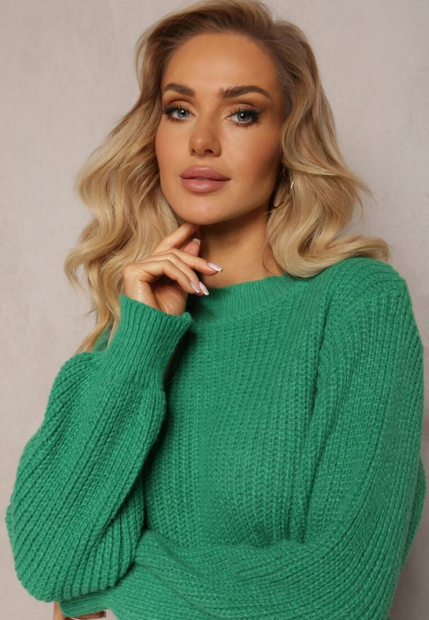 Renee - Zielona Sweterkowa Sukienka Prążkowana z Paskiem w Komplecie Sofiatti. Kolor: zielony. Materiał: prążkowany. Sezon: zima