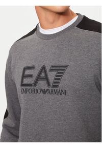 EA7 Emporio Armani Dres 6DPV64 PJVTZ 3925 Szary Regular Fit. Kolor: szary. Materiał: bawełna #3
