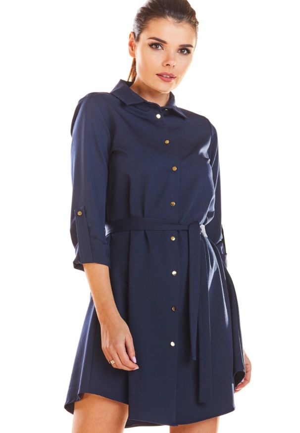Infinite You - Sukienka koszulowa szmizjerka z paskiem granatowa. Okazja: do pracy, na co dzień, na spotkanie biznesowe. Kolor: niebieski. Materiał: elastan, materiał. Typ sukienki: szmizjerki, koszulowe. Styl: elegancki, biznesowy, klasyczny, casual