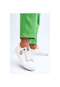 Damskie Materiałowe Tenisówki Cross Jeans LL2R4043 Białe. Zapięcie: sznurówki. Kolor: biały. Materiał: materiał. Szerokość cholewki: normalna. Styl: klasyczny #3