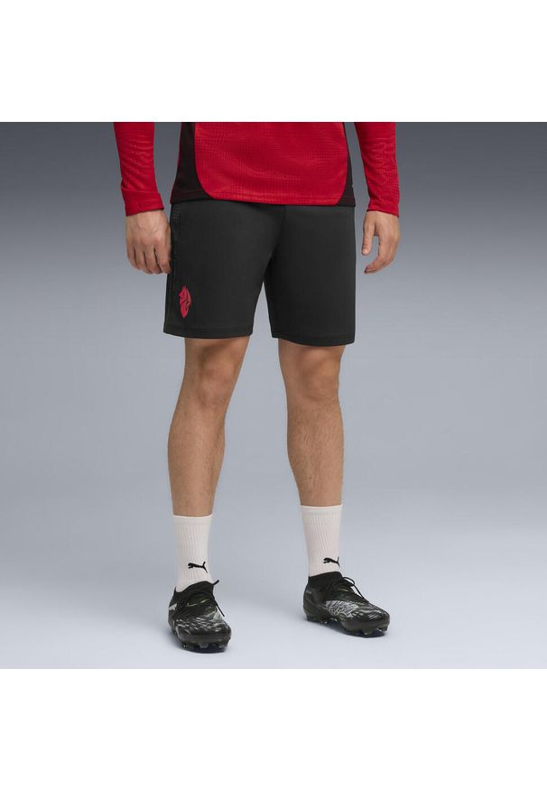 Puma - Męskie szorty treningowe AC Milan PUMA Black For All Time Red. Kolor: czerwony, wielokolorowy, czarny. Sport: fitness