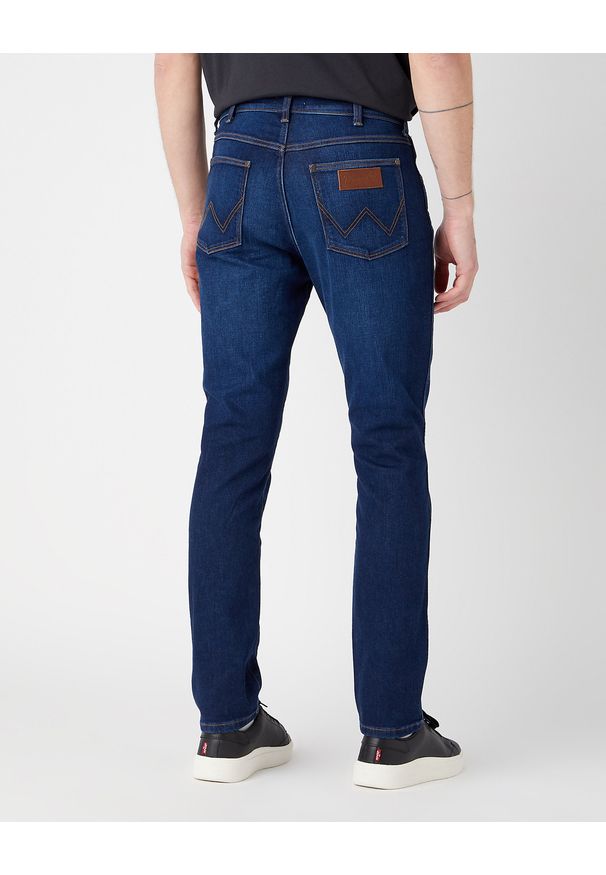 Wrangler - MESKIE SPODNIE WRANGLER LARSTON BRUSHED STONE 112341429