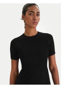 Armani Exchange Sukienka dzianinowa XW001885 AF10352 Czarny Regular Fit. Kolor: czarny. Materiał: syntetyk #4