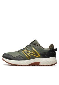 New Balance Buty do biegania MT410CG8 Zielony. Kolor: zielony