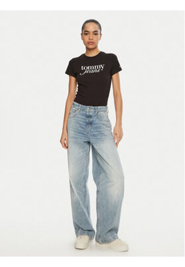 Tommy Jeans T-Shirt Essential DW0DW19447 Czarny Slim Fit. Kolor: czarny. Materiał: bawełna