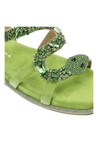 Zielone Sandały Alma En Pena Modne Obuwie Damskie. Zapięcie: pasek. Kolor: zielony. Materiał: zamsz. Sezon: lato. Styl: glamour #7