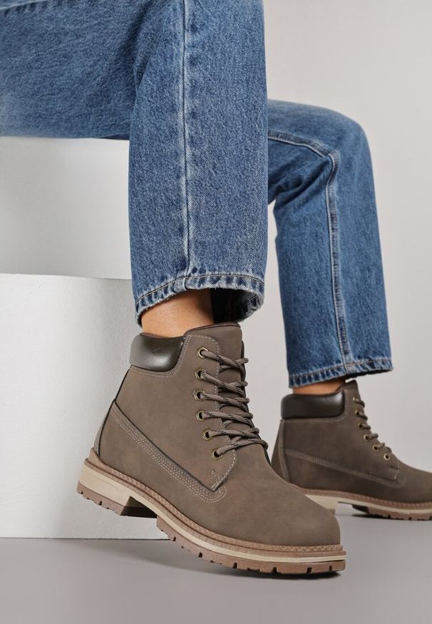 Renee - Brązowe Sznurowane Traperki w Casualowym Stylu Anavitte. Zapięcie: pasek. Kolor: brązowy. Materiał: jeans. Szerokość cholewki: normalna. Wzór: paski. Sezon: jesień