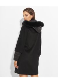 CINZIA ROCCA - Czarny płaszcz z futrzanym obszyciem. Kolor: czarny. Materiał: futro. Długość: długie #3