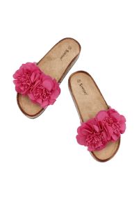Różowe Klapki Seastar Blue Stylowe Obuwie Damskie Na Lato. Okazja: na spacer, na co dzień. Kolor: różowy. Wzór: aplikacja, kwiaty. Sezon: lato. Styl: elegancki #2