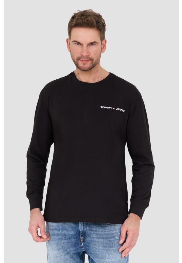Tommy Jeans - TOMMY JEANS Czarny męski longsleeve, Rozmiar M. Kolor: czarny. Długość rękawa: długi rękaw
