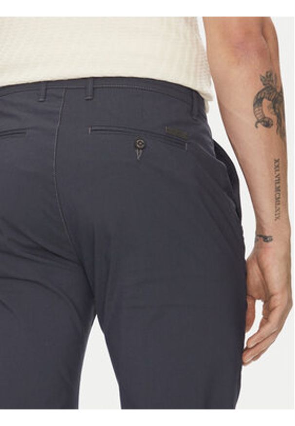 Pierre Cardin Chinosy C3 33730.1058 Granatowy Slim Fit. Kolor: niebieski. Materiał: syntetyk