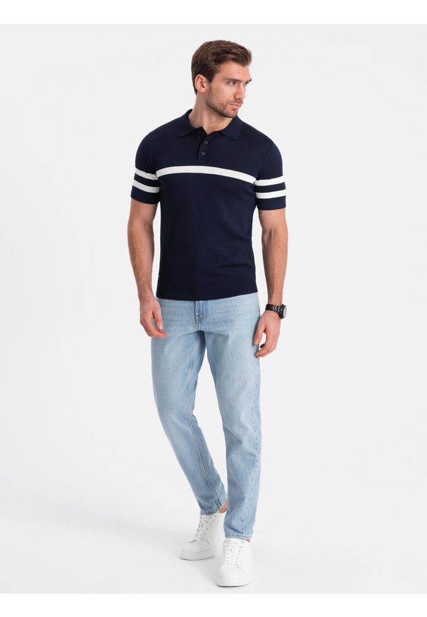 Ombre Clothing - Koszulka męska polo z miękkiej dzianiny z kontrastowymi pasami - granatowa V2. Okazja: na co dzień. Typ kołnierza: polo. Kolor: niebieski. Materiał: dzianina. Długość: krótkie. Wzór: paski. Styl: casual
