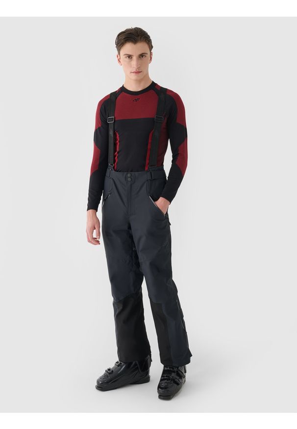 4f - 4F Spodnie narciarskie z szelkami membrana Dermizax 20000 męskie - czarne M. Kolor: czarny. Materiał: dzianina, materiał, tkanina, poliester. Technologia: Dermizax. Długość: długie. Sezon: zima. Sport: narciarstwo