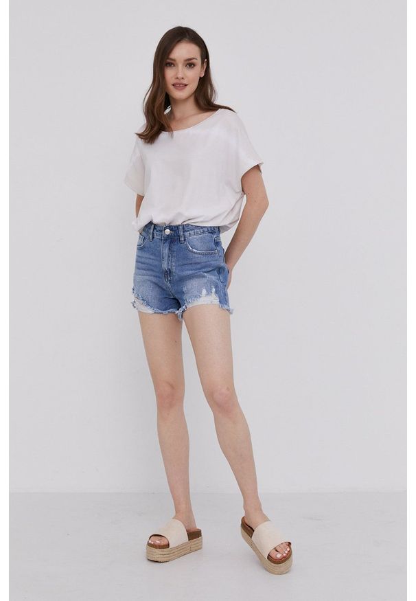 Answear Lab Szorty jeansowe damskie gładkie high waist. Okazja: na co dzień. Stan: podwyższony. Kolor: niebieski. Materiał: jeans. Wzór: gładki. Styl: wakacyjny