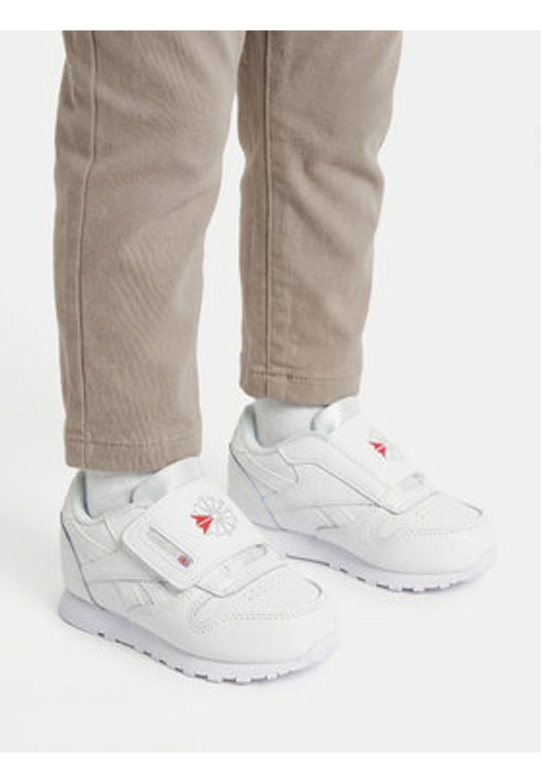 Reebok Sneakersy EO-CLASSIC LEATHER 100256739 Biały. Kolor: biały. Materiał: skóra, syntetyk. Model: Reebok Classic
