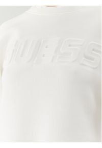 Guess Bluza Cindra V3BQ15 K7UW2 Biały Regular Fit. Kolor: biały. Materiał: wiskoza