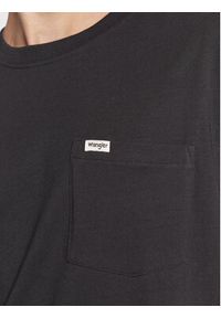 Wrangler T-Shirt W7B8EEXV6 112321200 112321200 Czarny Regular Fit. Kolor: czarny. Materiał: bawełna