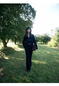 Reserved - Sztruksowe spodnie straight - granatowy. Kolor: niebieski. Materiał: sztruks #1