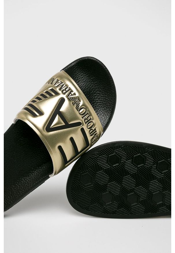 EA7 Emporio Armani - Klapki. Kolor: złoty
