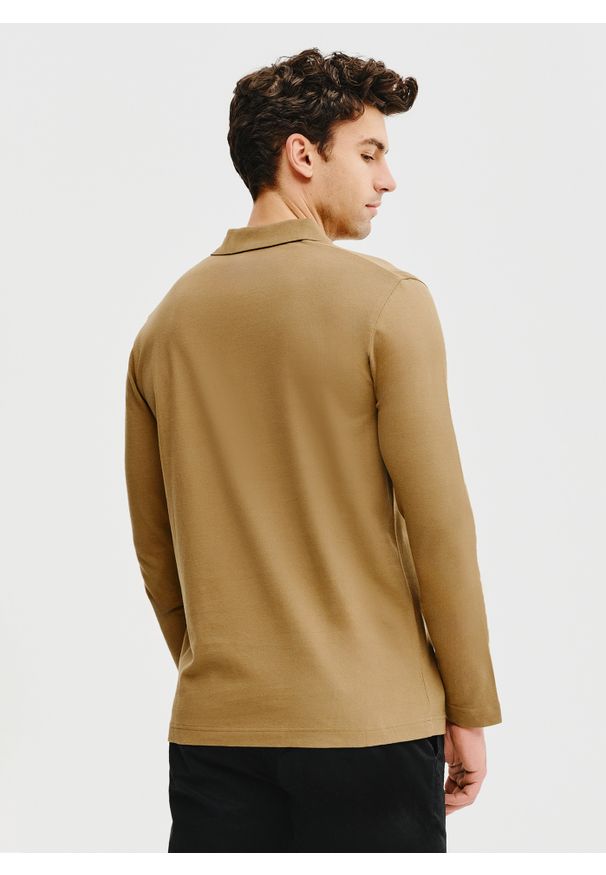 Pako Lorente - PAKO LORENTE – Oliwkowe polo longsleeve. Okazja: na co dzień. Typ kołnierza: polo. Kolor: oliwkowy, niebieski. Materiał: bawełna, elastan. Długość rękawa: długi rękaw. Długość: długie. Styl: casual