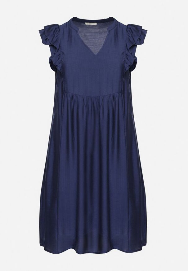 Born2be - Niebieska Sukienka Pudełkowa z Bawełną i Trójkątnym Dekoltem Ozdobiona Falbankami Vikirva. Okazja: na randkę, na co dzień. Typ kołnierza: kołnierz z falbankami. Kolekcja: plus size. Kolor: niebieski. Wzór: aplikacja. Typ sukienki: proste, dla puszystych. Materiał: bawełna. Długość rękawa: długi rękaw. Styl: klasyczny, casual, elegancki