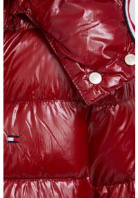 TOMMY HILFIGER - Tommy Hilfiger Kurtka damska kolor czerwony zimowa. Kolor: czerwony. Sezon: zima #4