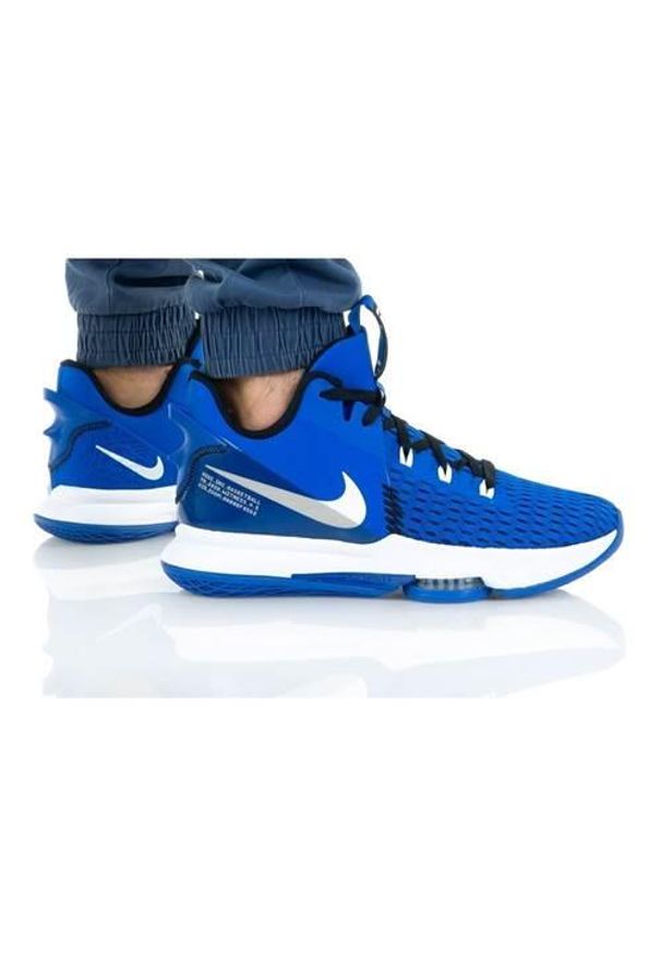 Buty do chodzenia męskie Nike Lebron Witness V. Zapięcie: sznurówki. Kolor: niebieski. Materiał: materiał, syntetyk, tkanina. Szerokość cholewki: normalna. Sport: turystyka piesza
