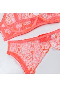 Intica - Komplet bielizny z haftem na romantyczne wieczory Heejeong. Kolor: pomarańczowy. Materiał: materiał. Wzór: haft #4