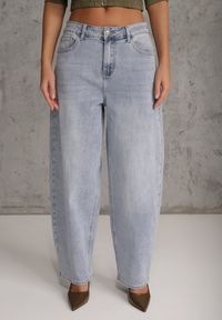 Renee - Niebieskie Jeansy Typu Loose z Bawełną High Waist Maeriala. Okazja: na co dzień. Stan: podwyższony. Kolor: niebieski. Styl: casual #4