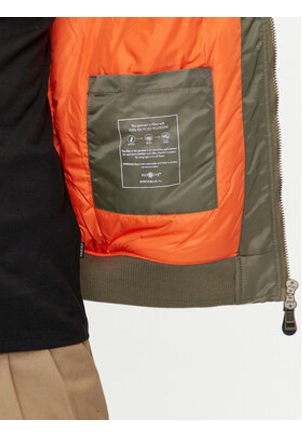 Guess Jeans Kurtka bomber M4YL01 WG932 Khaki Regular Fit. Kolor: brązowy. Materiał: syntetyk