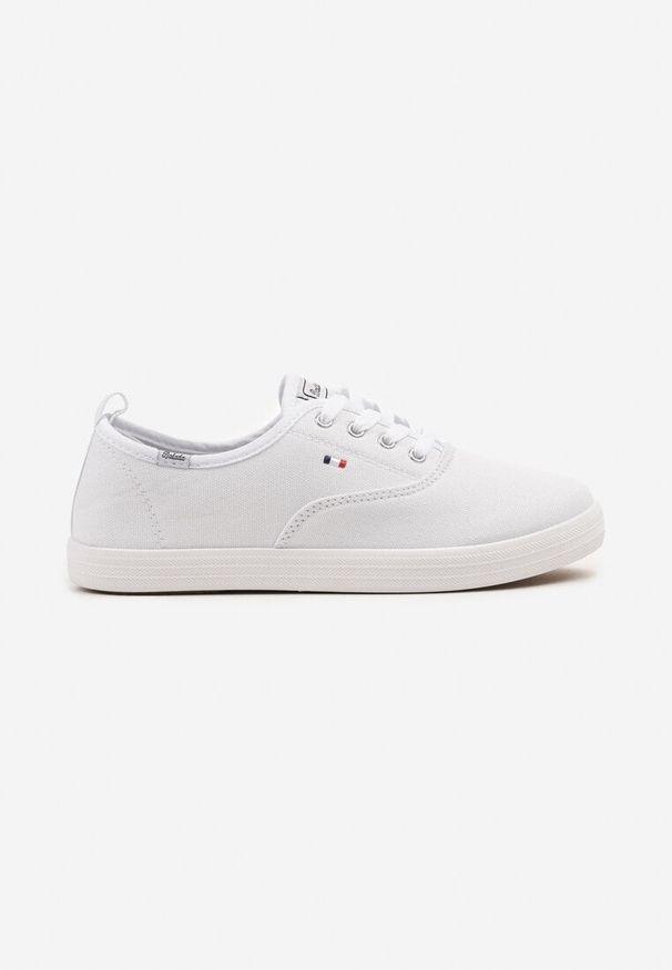 Renee - Białe Basicowe Tenisówki Vices Hallriva. Okazja: na co dzień. Zapięcie: sznurówki. Kolor: biały. Materiał: jeans. Styl: klasyczny, elegancki, casual