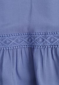 Renee - Niebieska Wiskozowa Sukienka na Regulowanych Ramiączkach z Haftem i Lampasami Nelmina. Okazja: na co dzień. Kolor: niebieski. Materiał: wiskoza. Długość rękawa: na ramiączkach. Wzór: haft. Typ sukienki: proste, sportowe. Styl: elegancki, sportowy, casual #7