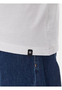 DC Shoes T-Shirt ADYZT05377 Biały Regular Fit. Kolor: biały. Materiał: bawełna