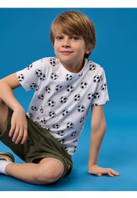 Sinsay - Koszulka z motywem piłkarskim - biały. Kolor: biały #1